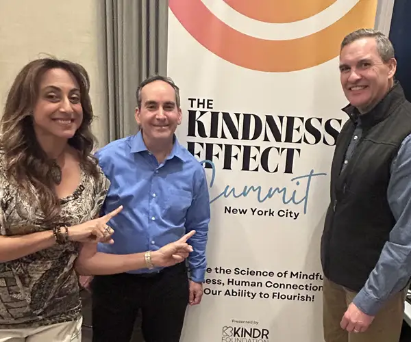 Dr. Scott Glassman presents at the The Kindness Effect