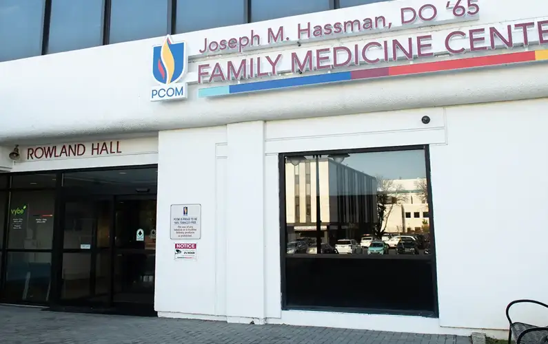 Front exterior view of Hassman Family Medicine Center and vybe Urgent Care