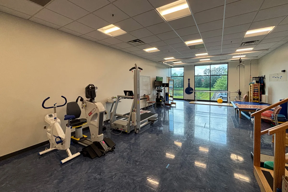 Wide shot of PCOM Georgia's DPT Education Center's Neuromusculoskeletal and Cardiopulmonary Lab